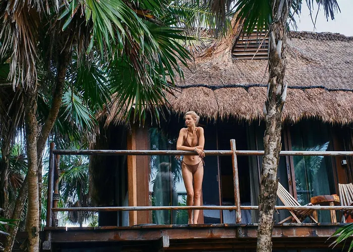 Hotel Libelula Beachfront 4*